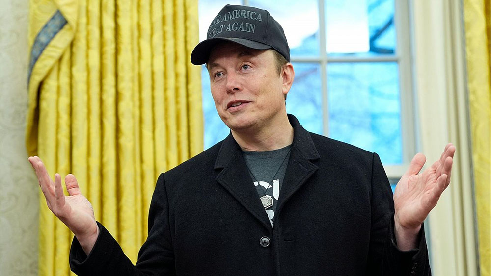 red latina stl, red latina periodico, vance, amigo, asesor, elon musk, mentiras